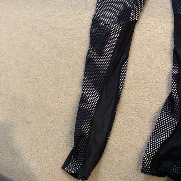 Nike drifit leggings -mid/high rise - Picture 5 of 5